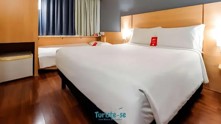 Quarto Hotel Ibis Joinville - Turiste-se