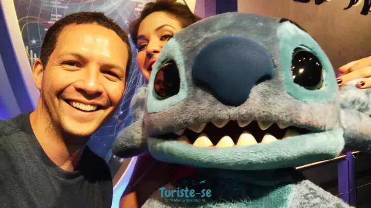 Nós e o Stitch Magic Kingdom Orlando - Turiste-se