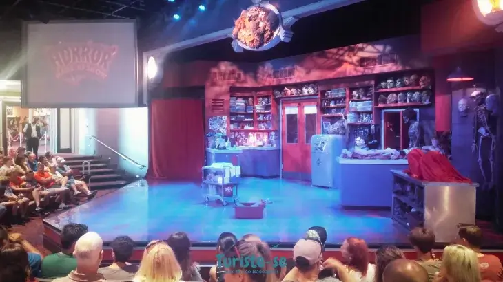 Universal Horror Make-Up Show Universal Studios Orlando - Turiste-se
